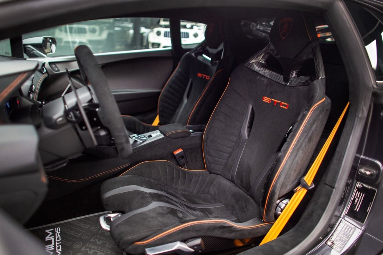 لامبورغيني هوراكان STO