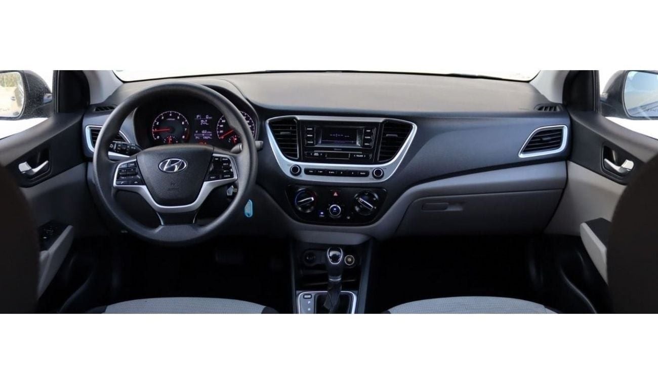 Hyundai Accent GL ACCIDENTS FREE - GCC - ENGINE 1600 CC - PERFECT CONDITION INSIDE OUT