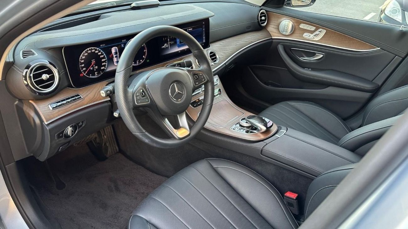 Mercedes-Benz E 400