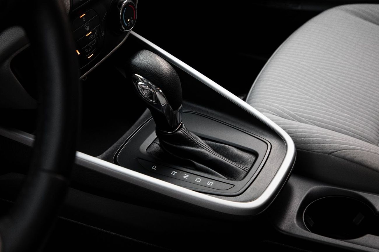 Ford Escort | 842 P.M  | 0% Downpayment | Perfect Condition!