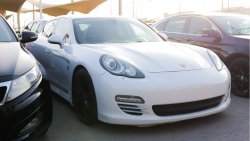 Porsche Panamera GTS