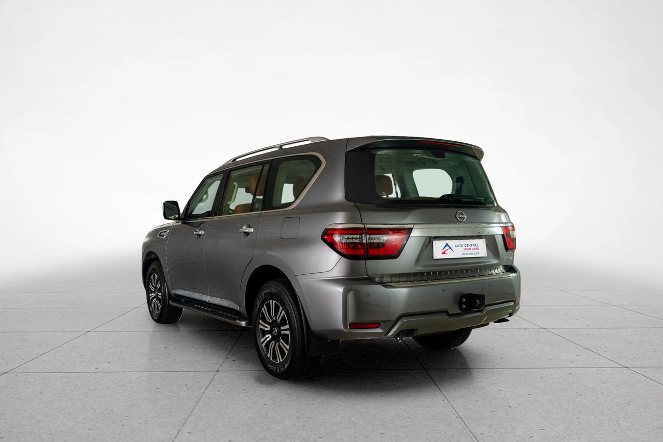 Nissan Patrol SE TITANIUM 4.0