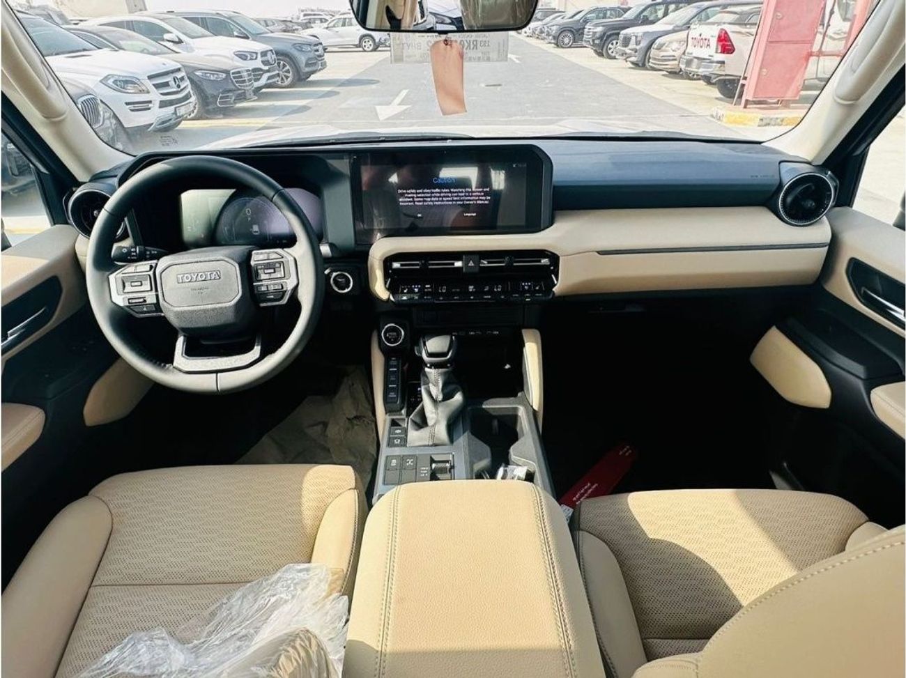 تويوتا برادو 2.4L GXL , LEATHER SEAT, PUSH START, ELECTRIC BACK DOOR, ALLOY WHEELS, MODEL 2024