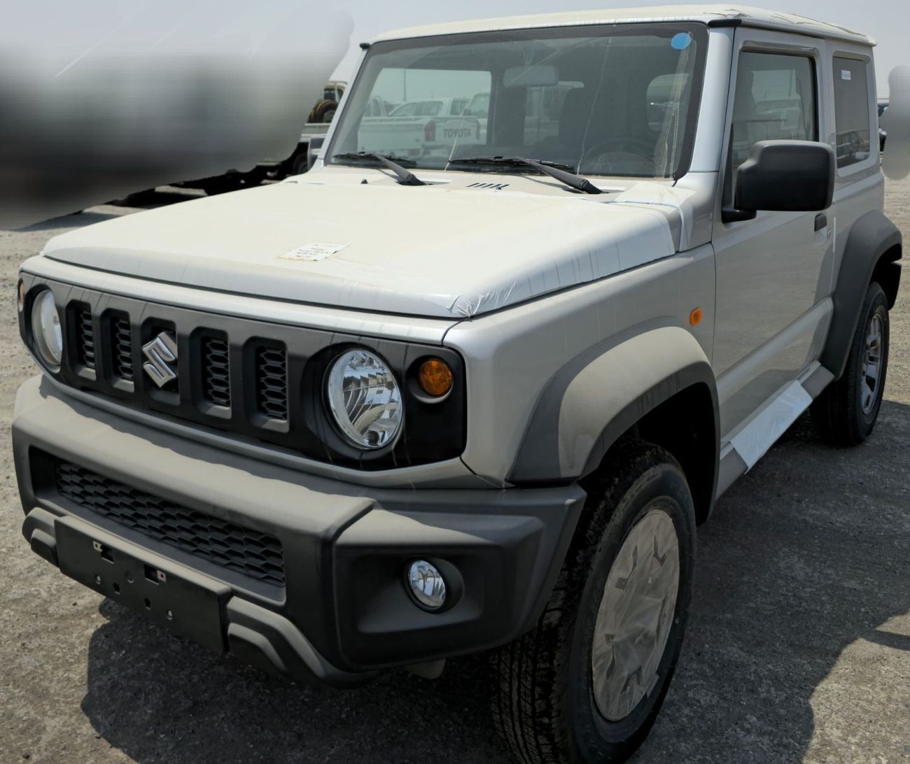 سوزوكي جيمني 1.5L GL A/T