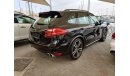 Porsche Cayenne 2013 model full options GCC specs service history available