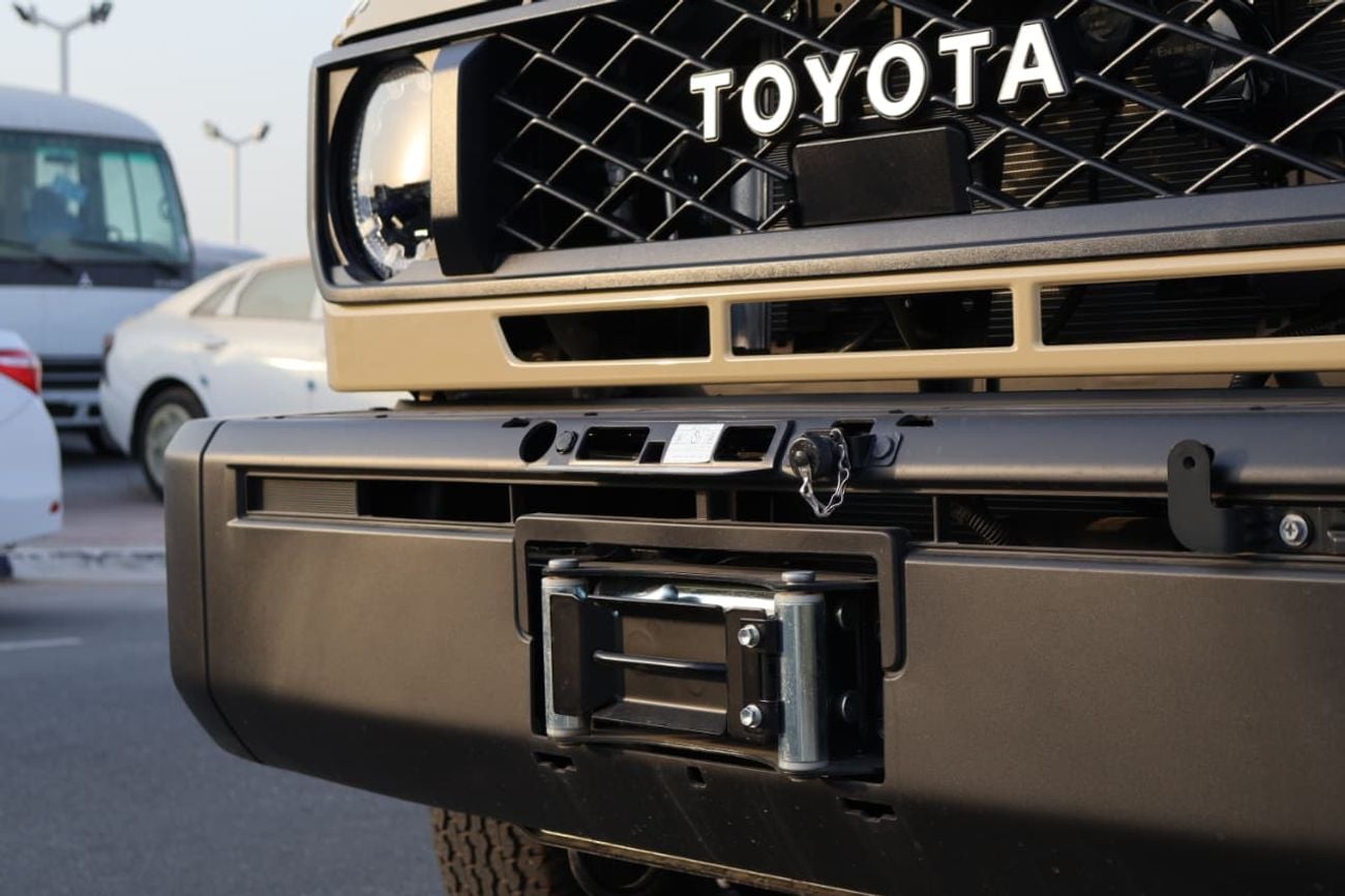 تويوتا لاند كروزر 70 2026 TOYOTA LC76 2.8L DIESEL AT FULL OPTION