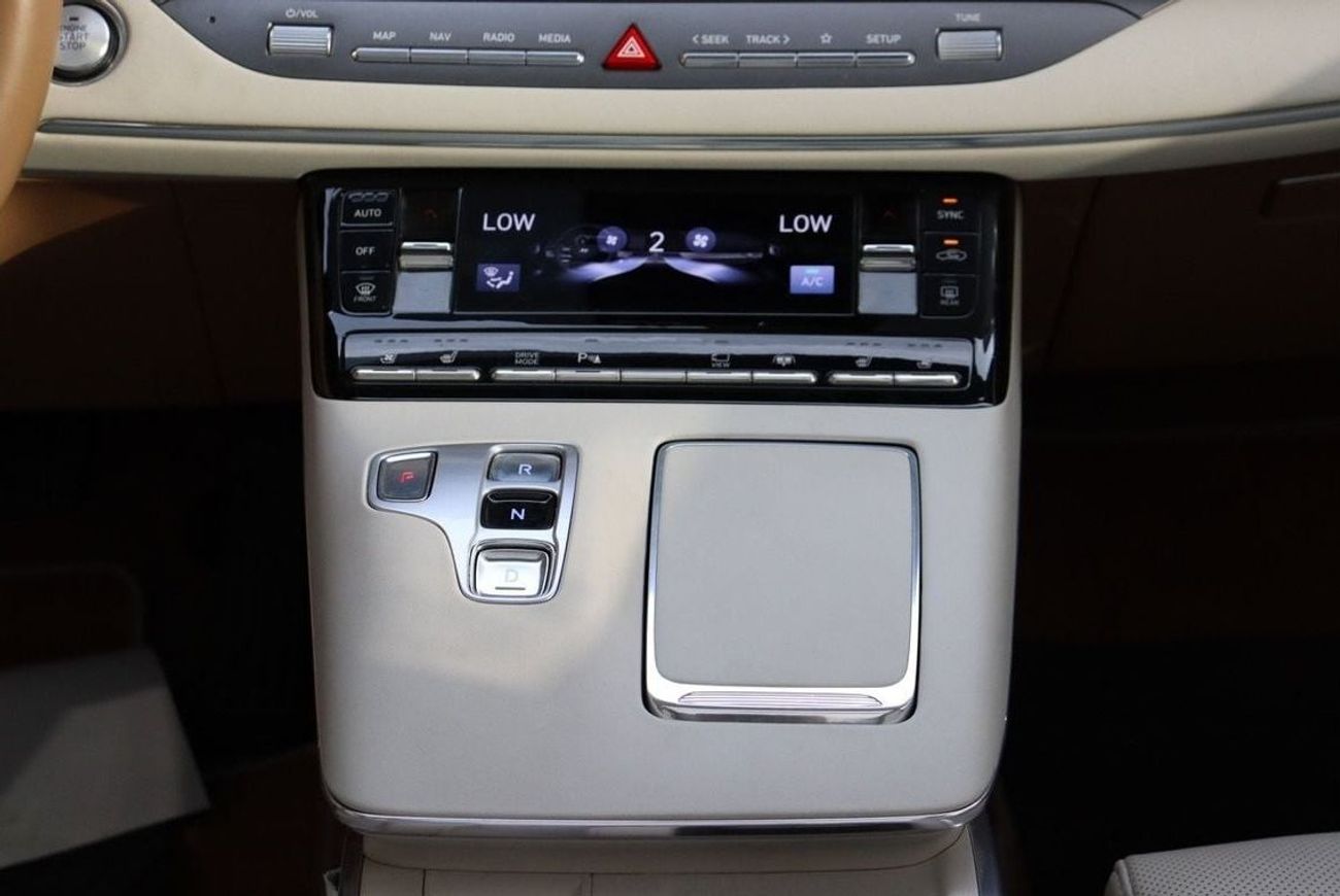 هيونداي أزيرا Top 3.5L Hyundai Azera Full / GCC / 2021 / 80,000KM / First Owner