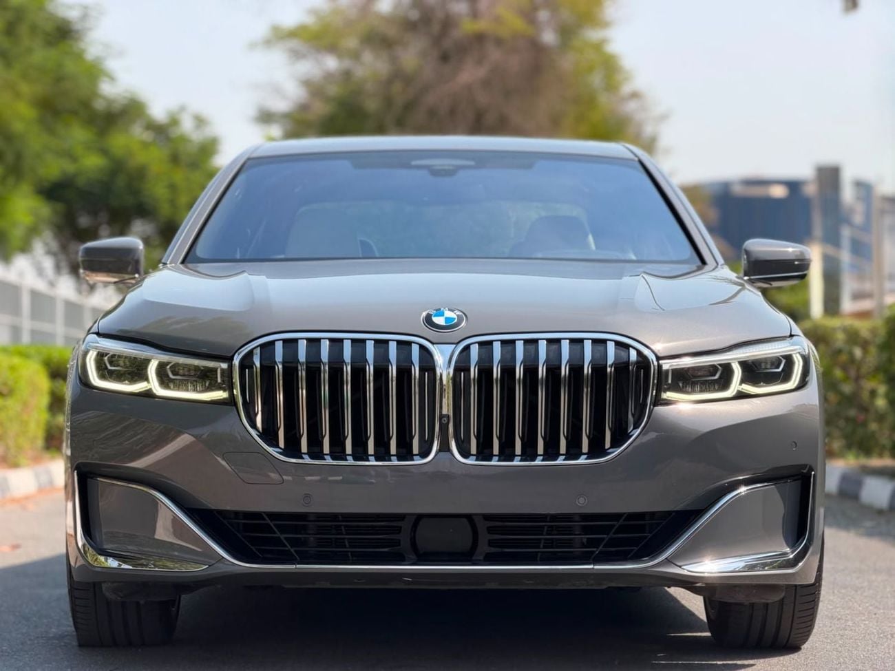 BMW 730Li PURE EXCELLENCE BMW 730Li 2022 Under BMW Warranty Service Contract (GCC – Full Service History – Perfect Condi