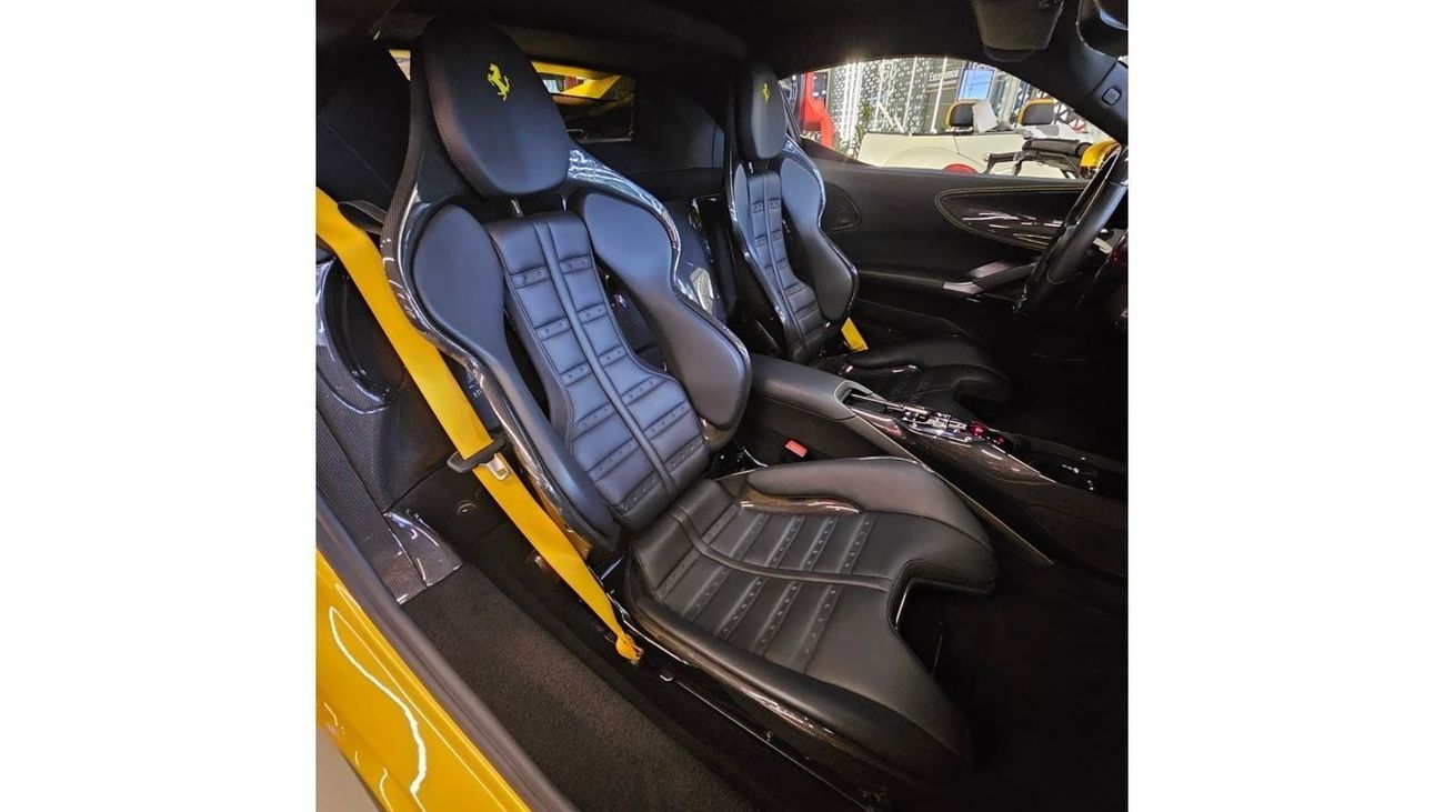 Ferrari SF90 Stradale Std Ferrari SF90 Stradale 2021/ Warranty&Service contract  till 09/2026