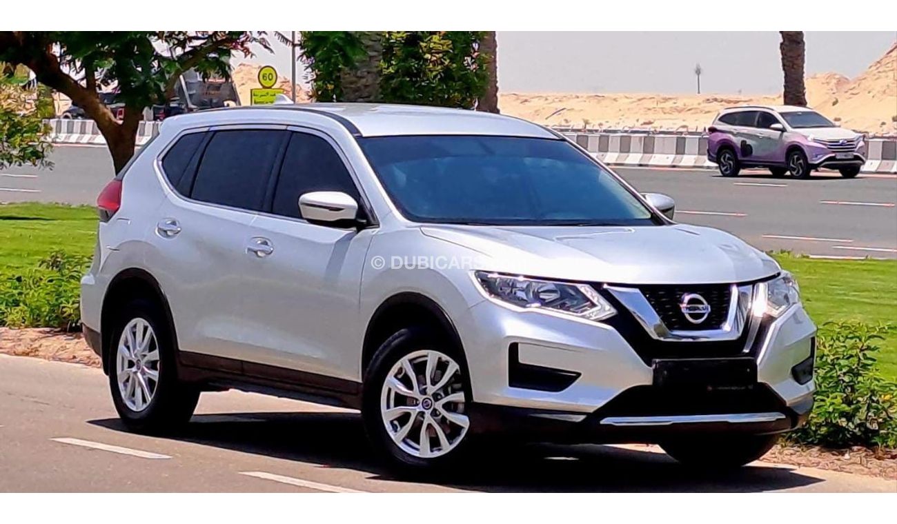 Used Nissan XTrail S 2018 2.5L GCC (999/MONTHLY) 2018 for sale in Dubai 643736