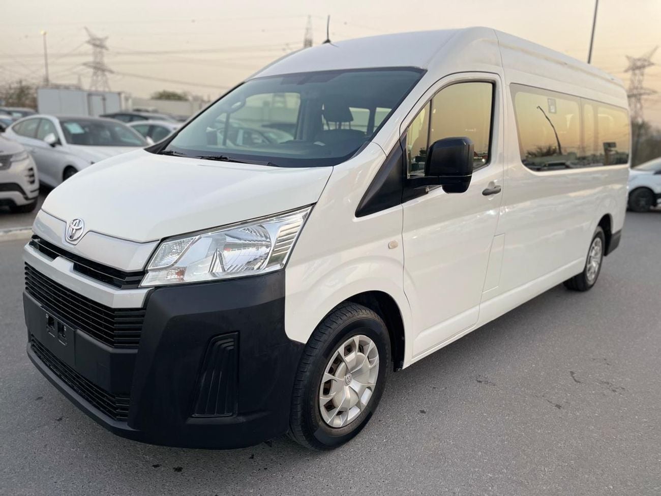 تويوتا هاياس Commuter GL High Roof 3.5L