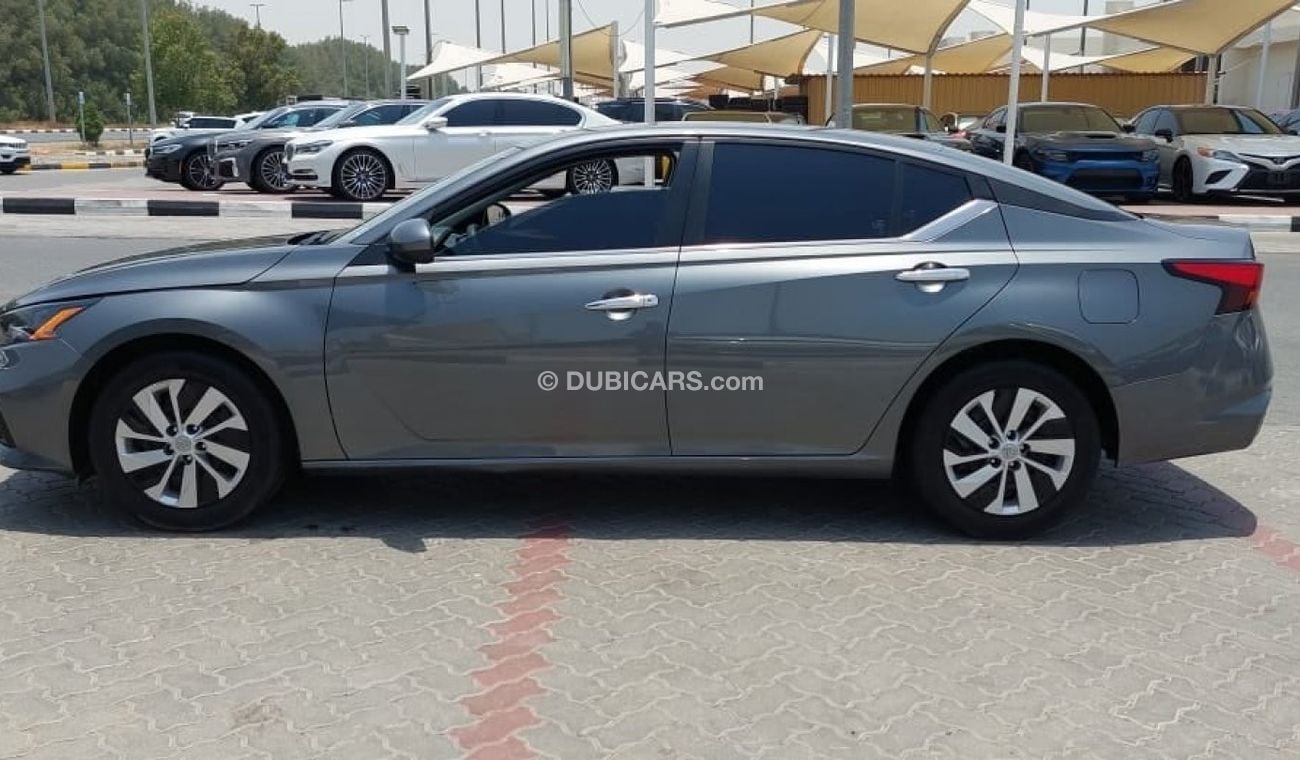 نيسان ألتيما S Very clean car