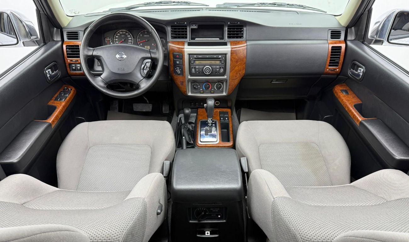 نيسان باترول سفاري 2022 Nissan Patrol Safari AT,One Year Unlimited KM  Warranty, Full Nissan Service History,GCC