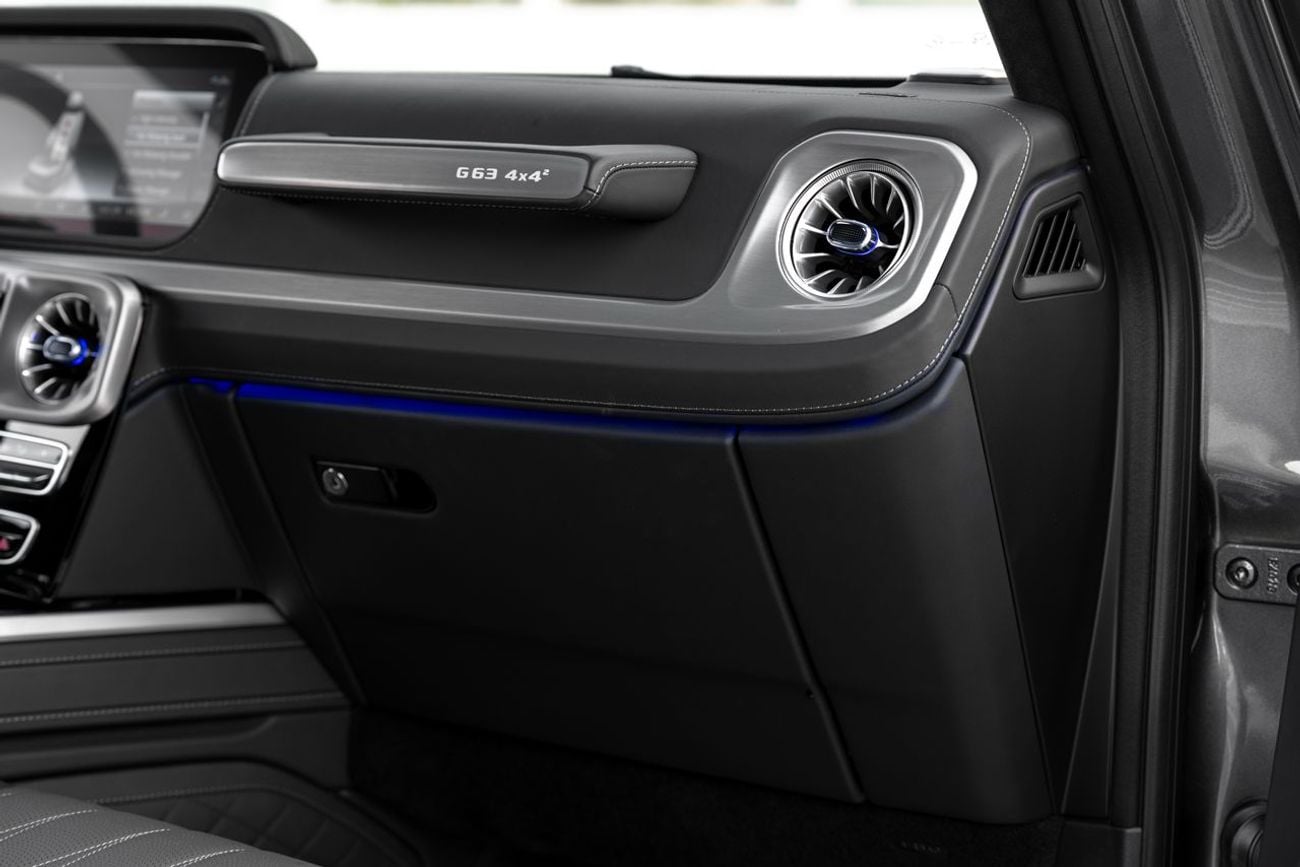 Mercedes-Benz G 63 AMG 4X4² G63 4x4