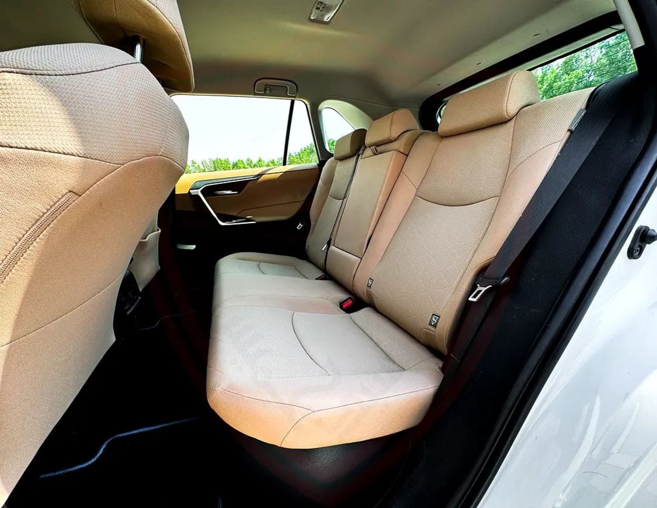 تويوتا راف ٤ إي إكس Rav4 Hybrid | 2.5 L | | GCC | Accident-Free | In Excellent Condition | 1320 P.M