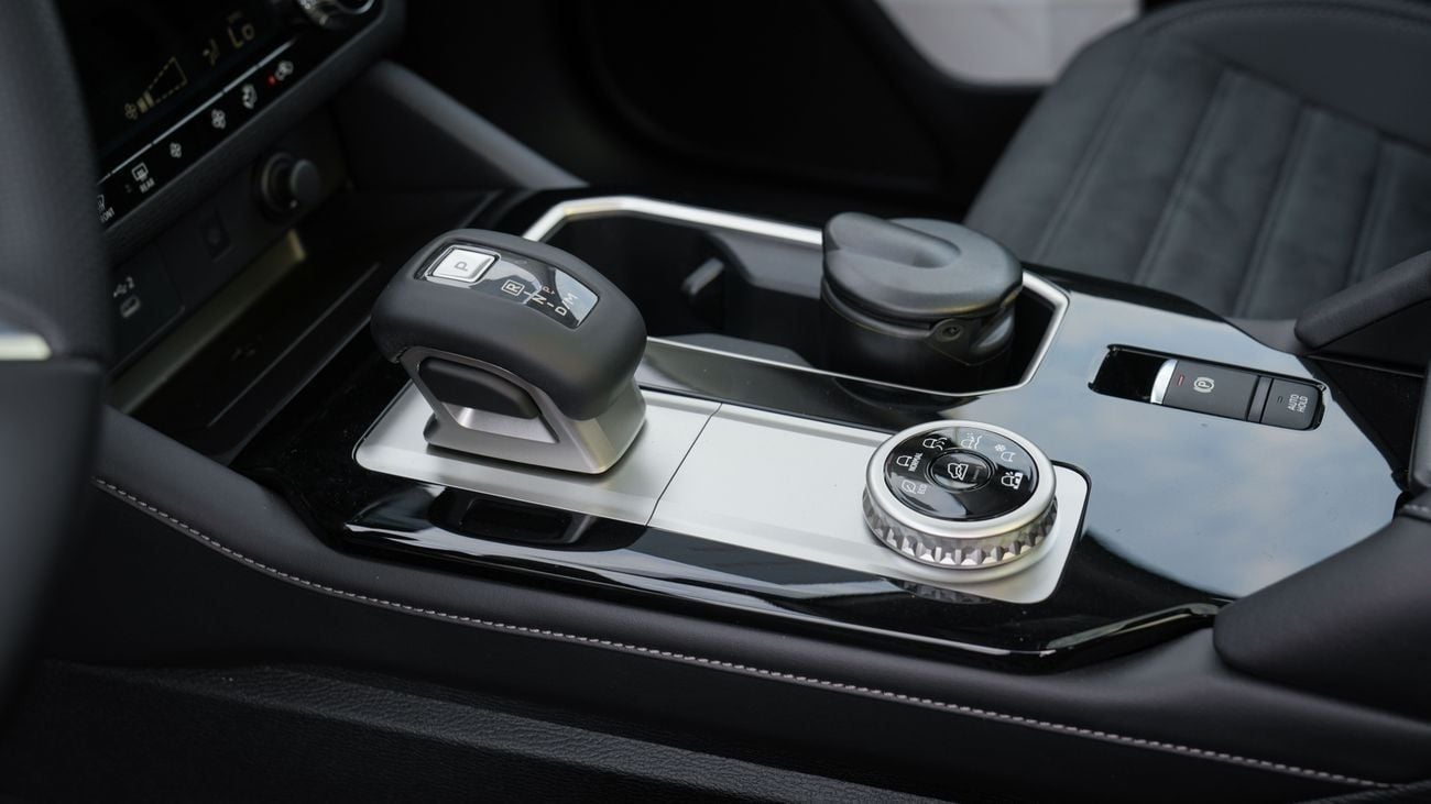 Mitsubishi Outlander Brand New 2026 Mitsubishi Outlander High Line – Prime (G06) 2.5L | 7-Seater SUV | GCC Spec | Export