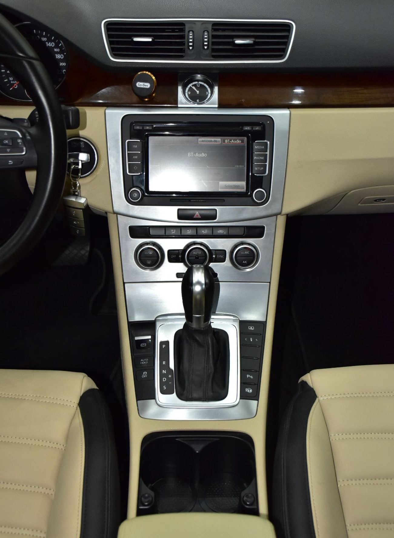 فولكس واجن CC EXCELLENT DEAL for our Volkswagen CC ( 2015 Model ) in Brown Color GCC Specs