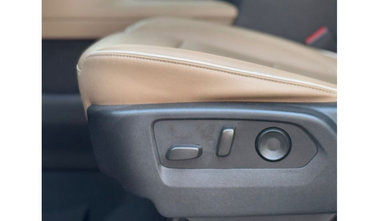 شيفروليه تاهو Chevrolet Tahoe Premier 6.2L / V8 / 2023 / GCC / Free Accident/ Under Warranty