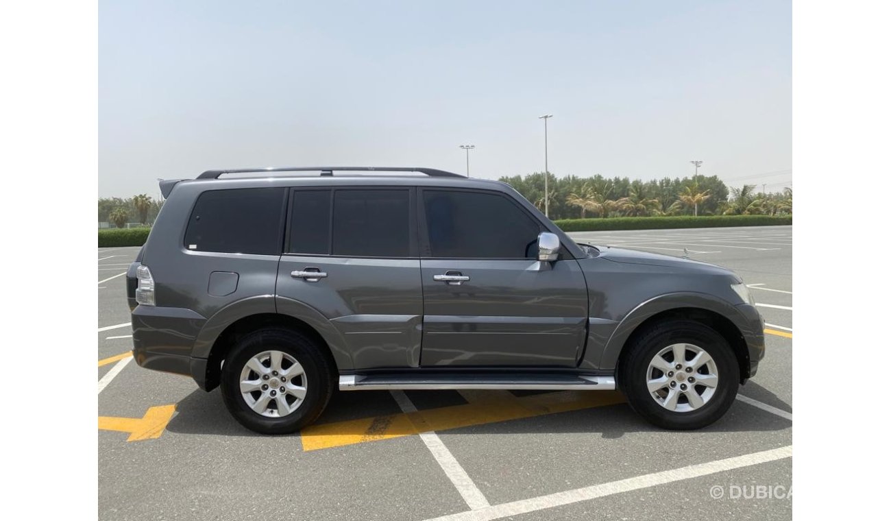 Mitsubishi Pajero GLS