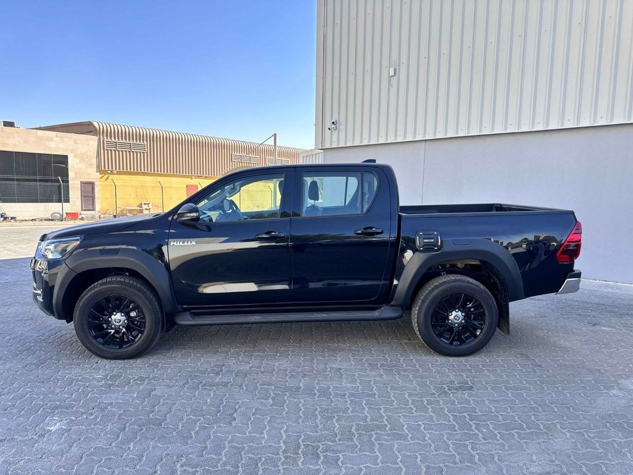 تويوتا هيلوكس 2025 TOYOTA RIGHT HAND DRIVE HILUX TOP-LINE D/CAB 2.8L DIESEL BRAND NEW 0KM