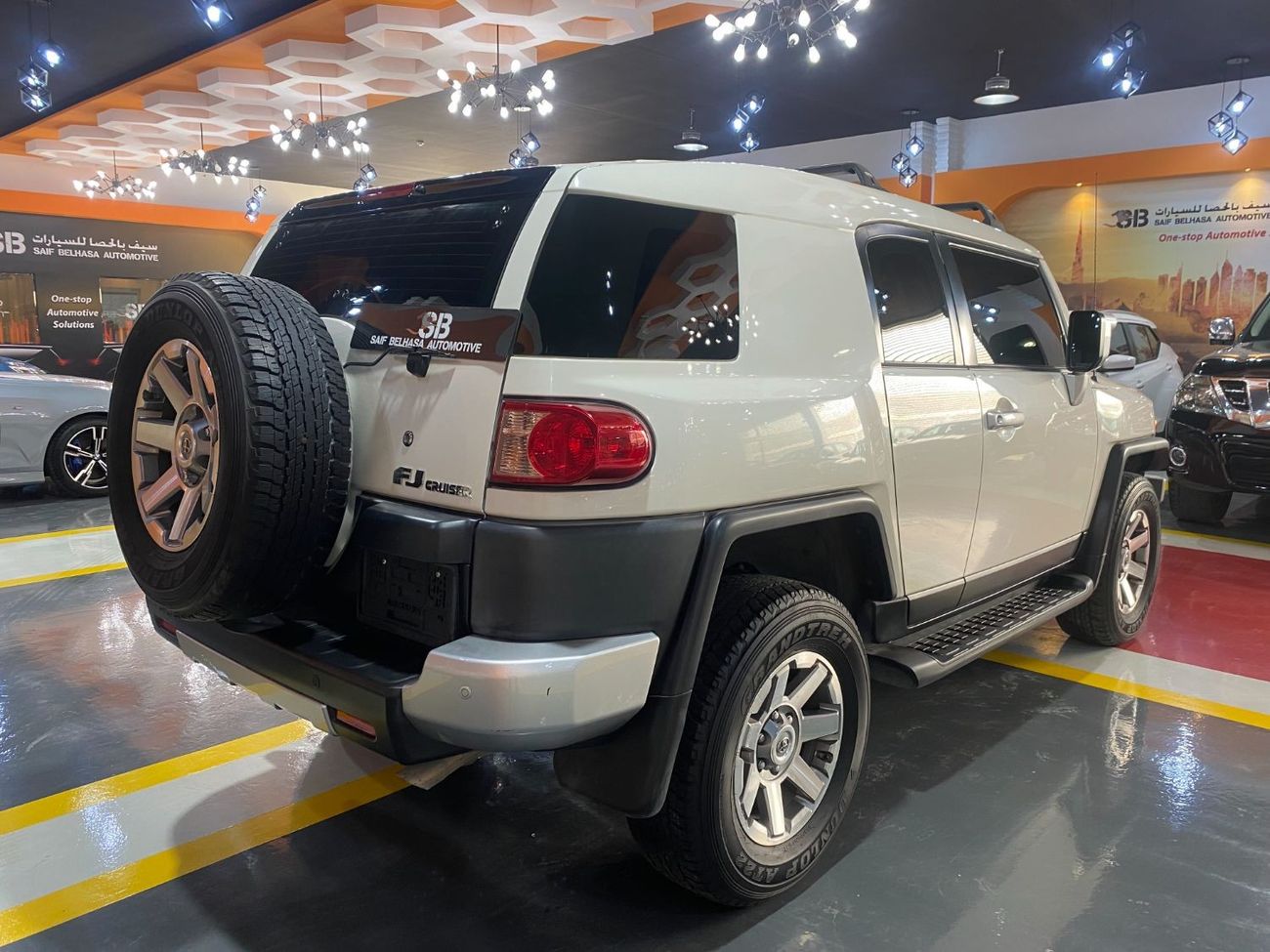 Toyota FJ Cruiser GXR AED  2,685 EMi @ 0% DP | 2022 | Under warranty | GCC | 4.0L | AWD |