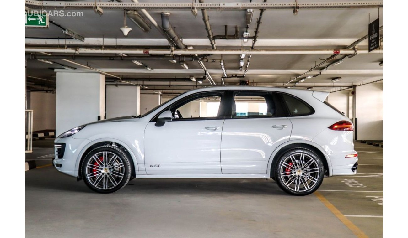 Porsche Cayenne Porsche Cayenne GTS 2016 GCC under Agency Warranty with Zero Down-Payment.