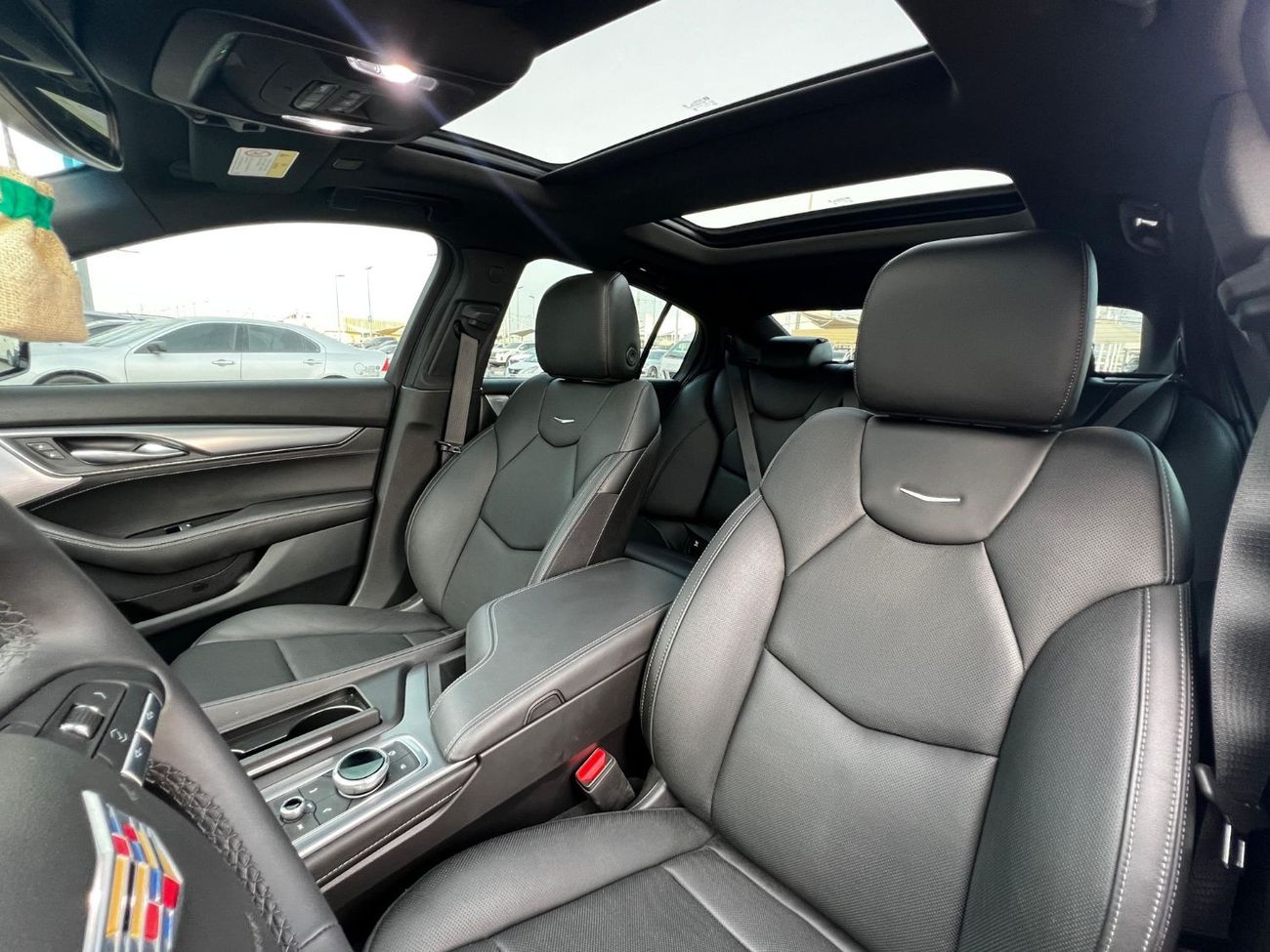 Cadillac CT5 CT5 2.8L V4 2023 // FSH // UNDER WARRANTY // ORGINAL PAINT // ACCIDENT FREE