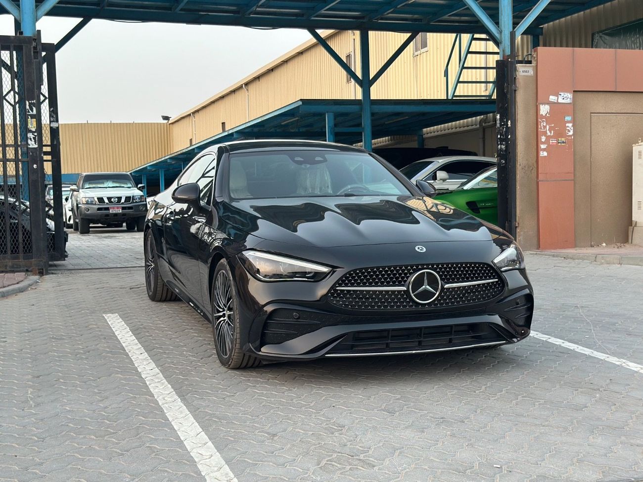 مرسيدس بنز CLE300 4MATIC