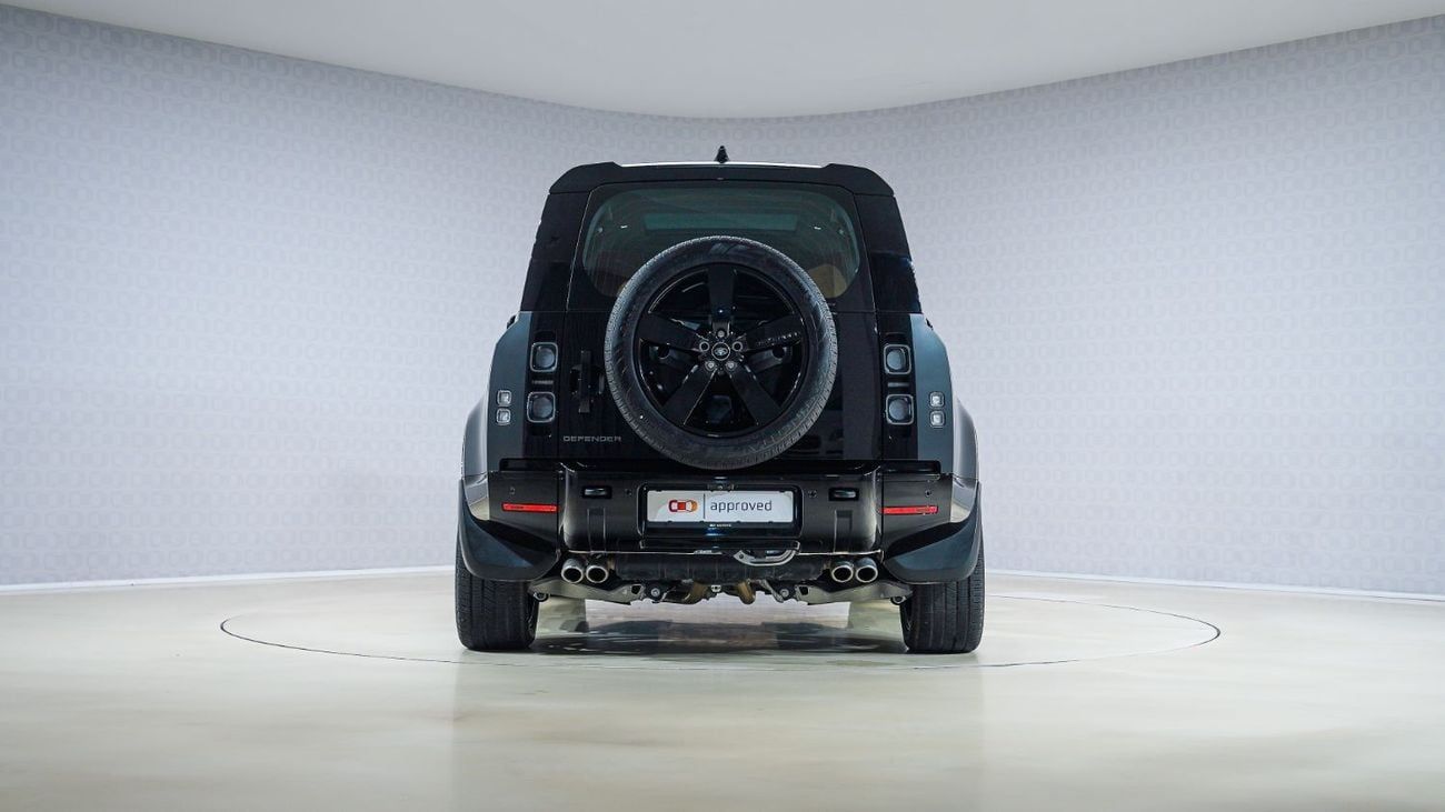 لاند روفر ديفندر | AED 7,597 PM | Warranty Oct-2029* | GCC