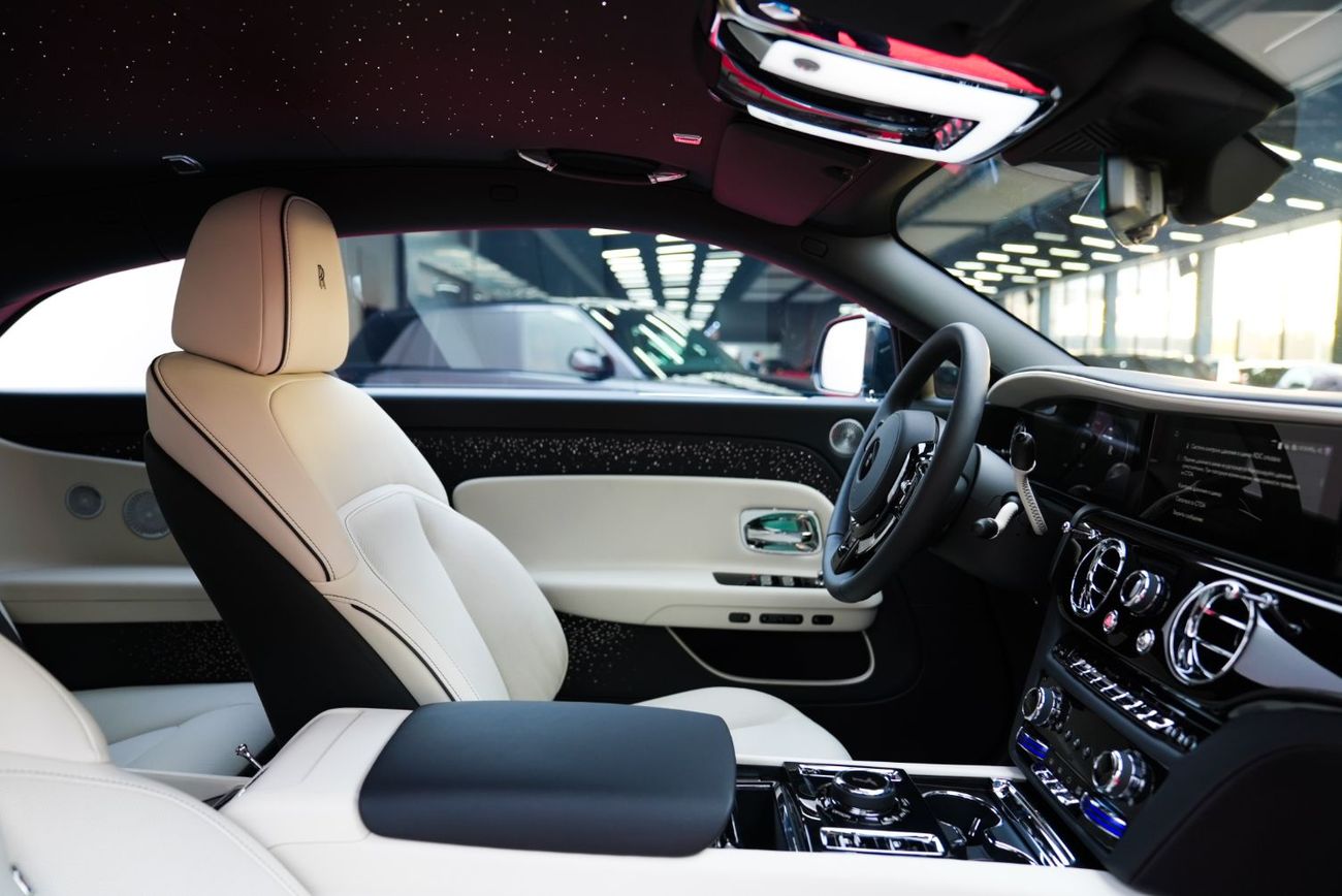 رولز رويس سبيكتر Brand New Rolls Royce Spectre