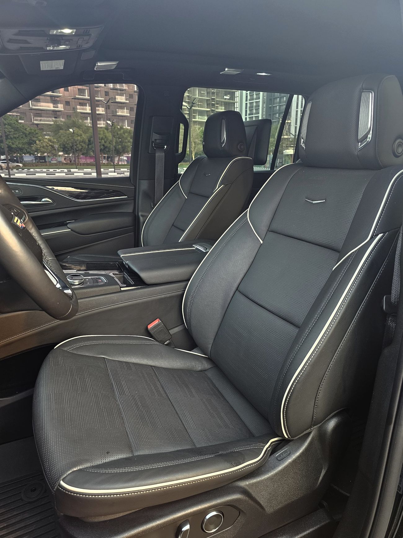 Cadillac Escalade 6.2L Sport