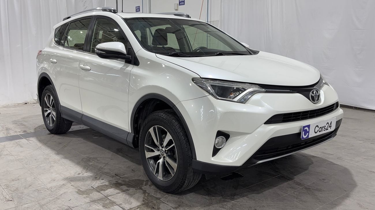 Toyota RAV4 VX 2017 VX | AED 1184/Month | 0 DP | 30 Day Return | Warranty | Service History