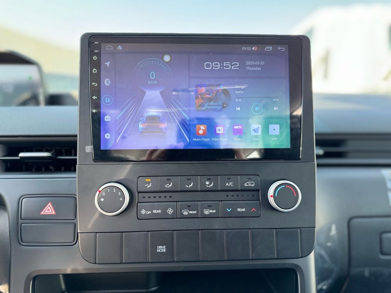 هيونداي ستاريا HYUNDAI STARIA 2.2L ( DSL) - 2025