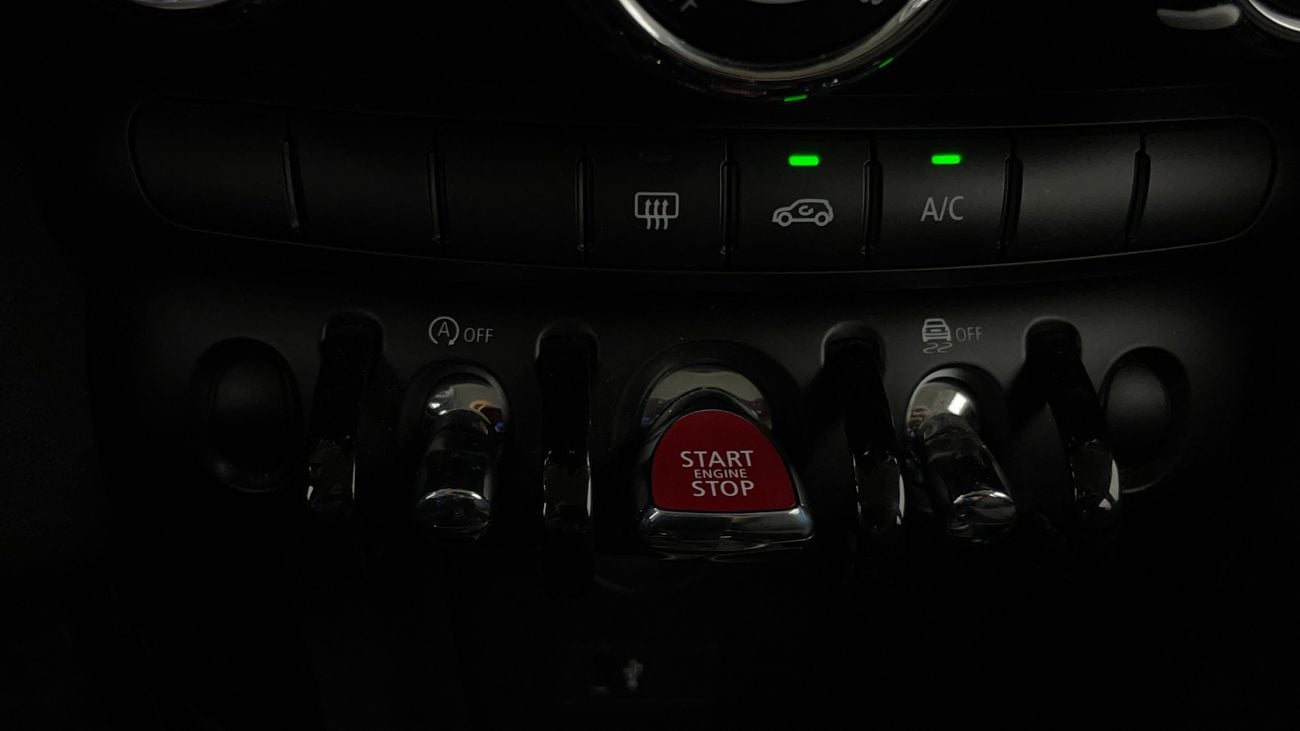 Mini Cooper Std 1.6L STD 1.5 | Zero Down Payment | Home Test Drive