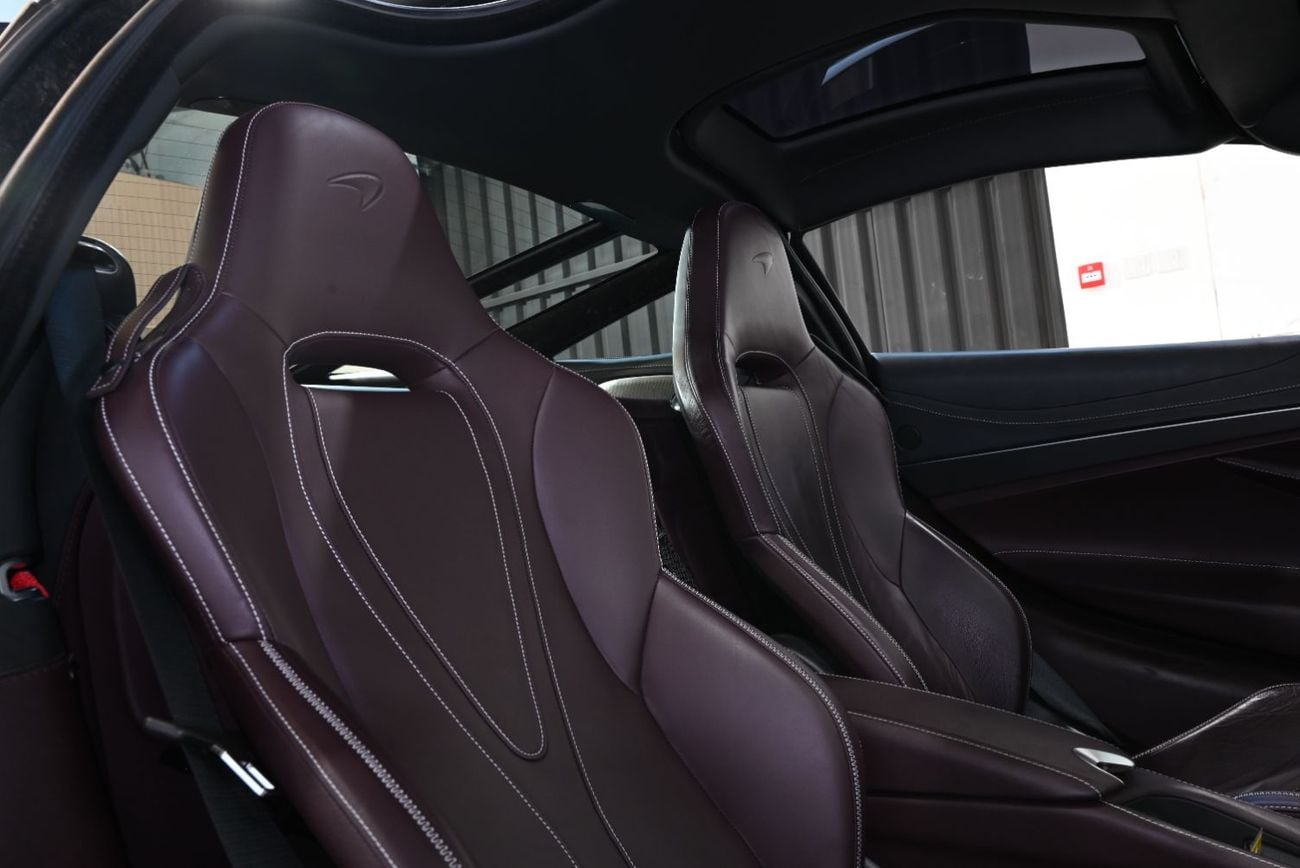 McLaren 720S PERFORMANCE 2018 McLaren 720s Performance, Full Service History, Full PPF, Excellent Condition, GCC