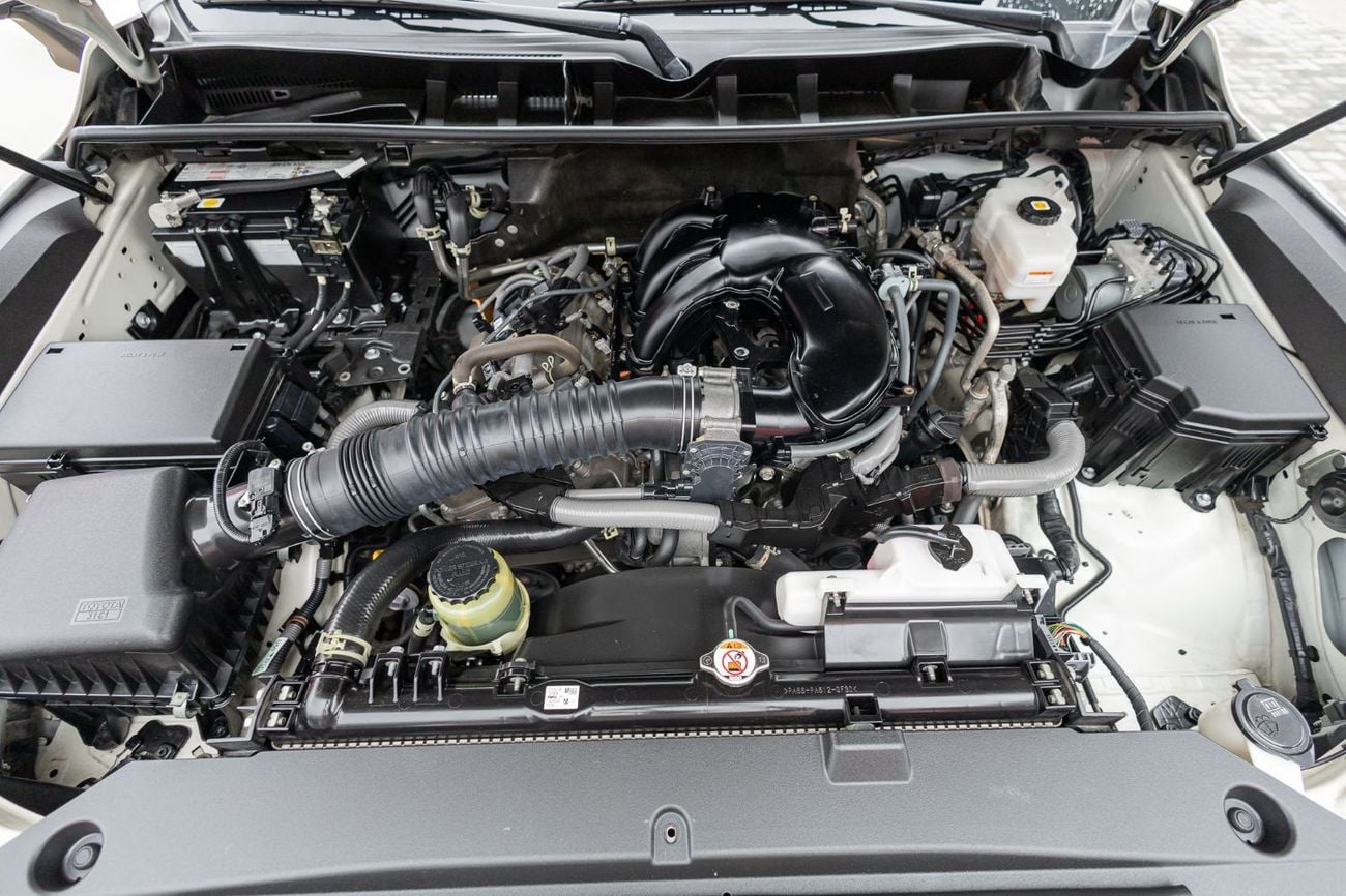 Toyota Land Cruiser VXR 4.0L