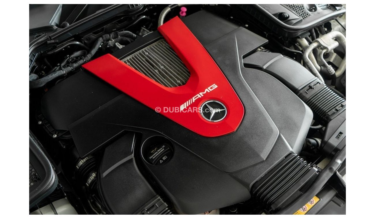 مرسيدس بنز سي 43 ايه ام جي 2018 Mercedes-Benz C43 Saloon 4MATIC / High Spec / Mercedes Benz Warranty & Full Mercedes Service Hi