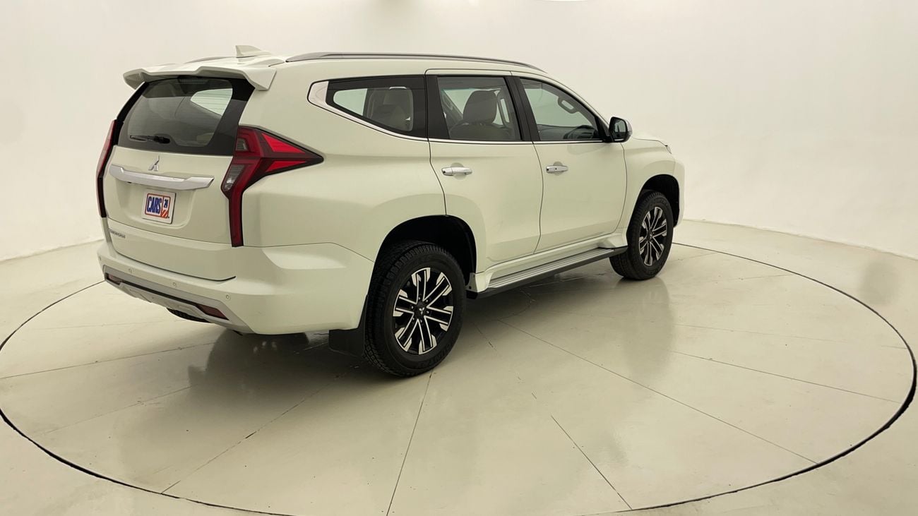 ميتسوبيشي مونتيرو سبورت GLS PREMIUM 3 | بدون دفعة مقدمة | اختبار القيادة في المنزل