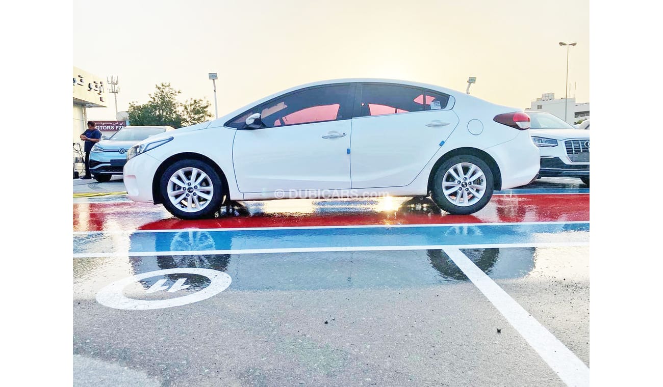 Kia K3 2018 | Cerato 2WD DIESEL 1.6L LX | ECO DYNAMICS for sale