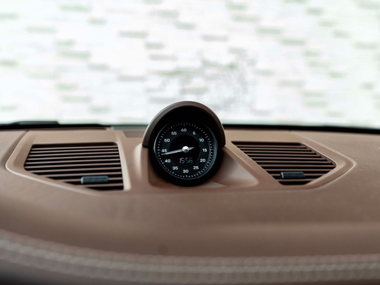 Porsche 911 Carrera 3.0L (444 HP) Coupe