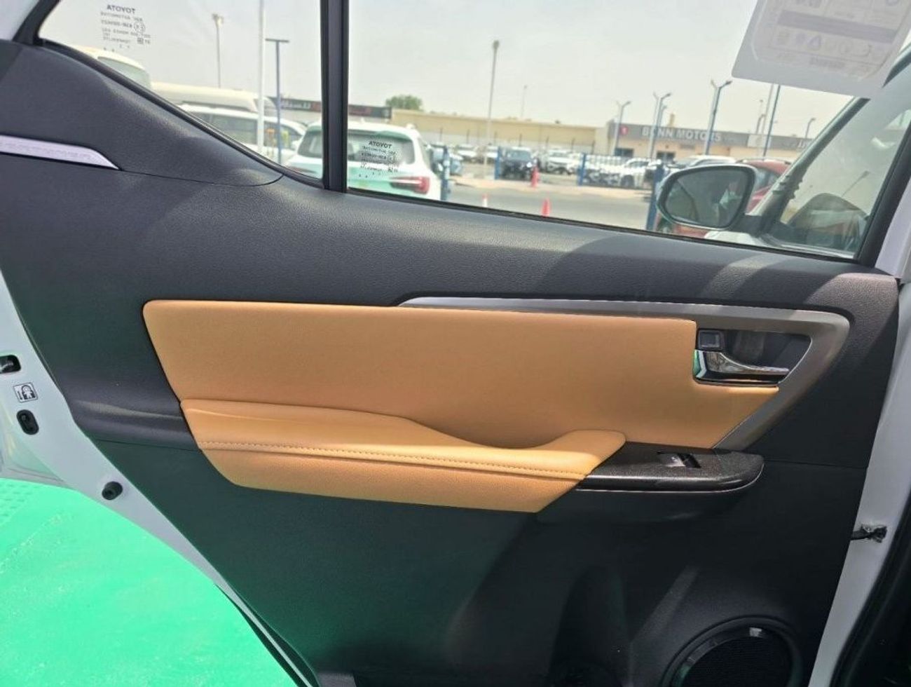 تويوتا فورتونر 4.0L PETROL V6 FULL OPTION 2024 GCC