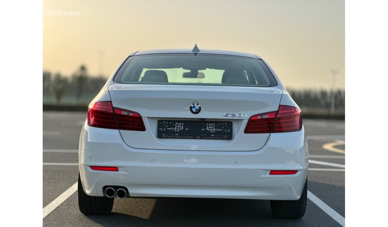 BMW 520i