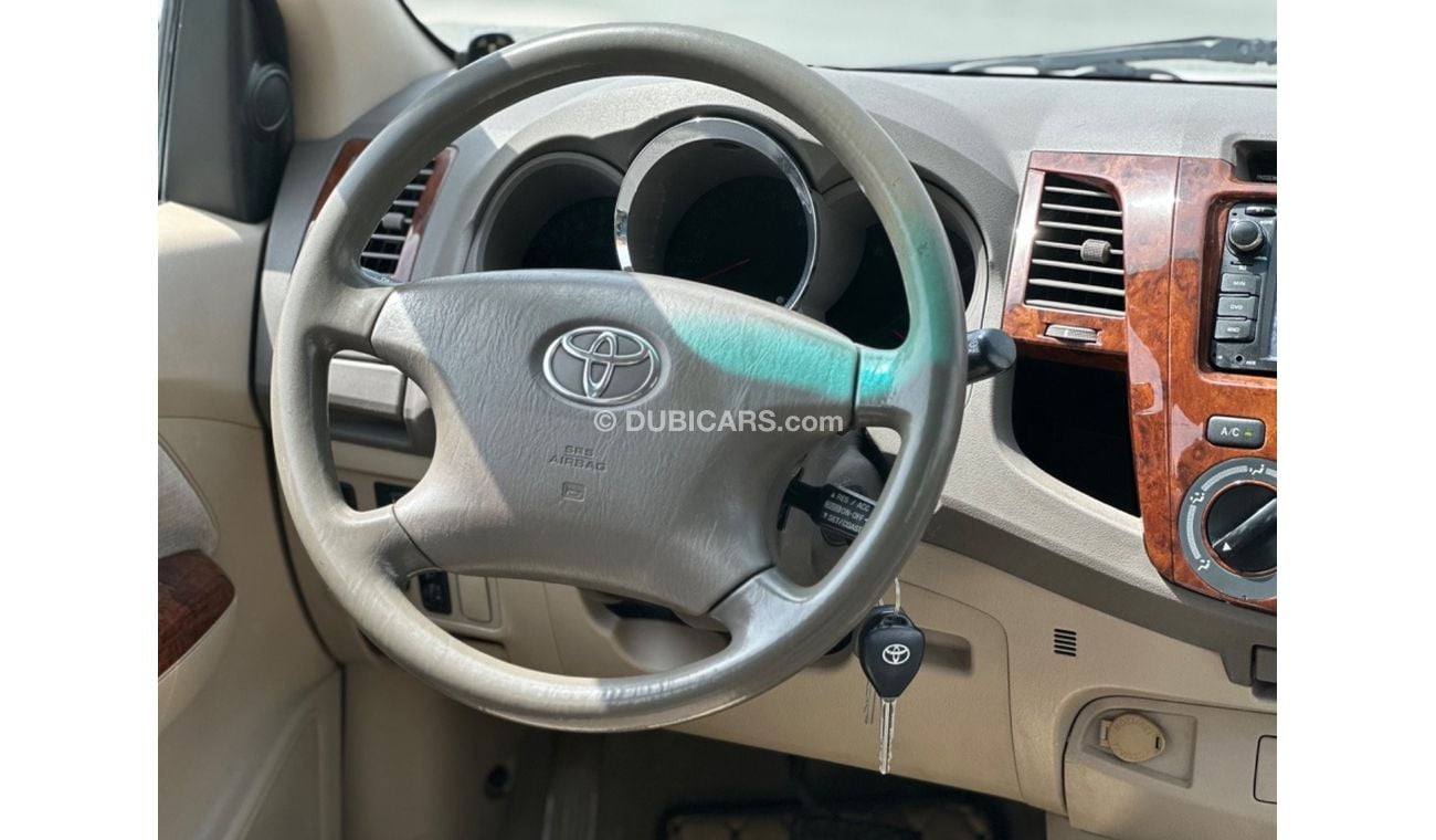 Toyota Fortuner MODEL 2008 GCC CAR PERFECT CONDITION INSIDE AND OUTSIDE FULL OPTION 4 wheel drive