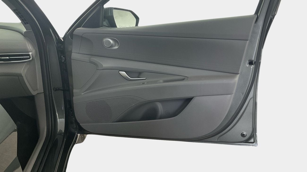 هيونداي إلانترا 1.6 GL AUTO SMART | شامل الضمان | 0 ﺪﻔﻋﺓ ﺃﻮﻟﻯ
