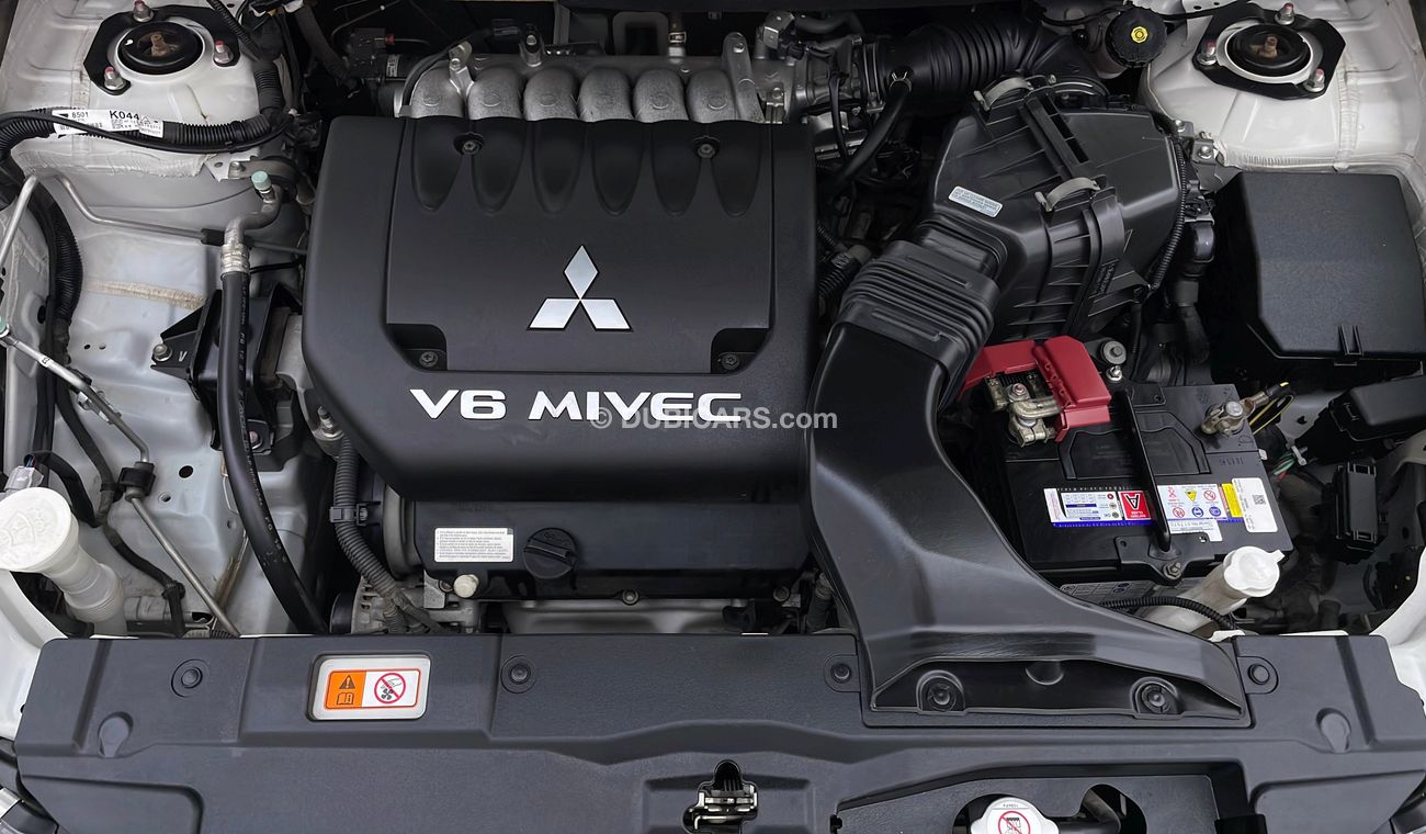 Mitsubishi Outlander GLS 3 | Under Warranty | Inspected on 150+ parameters