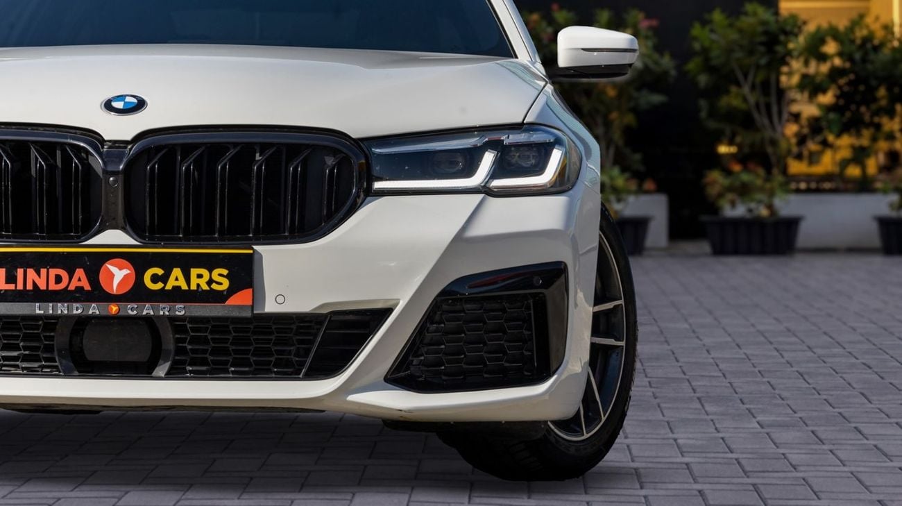 بي أم دبليو 520i M Sport Comfort 2.0L