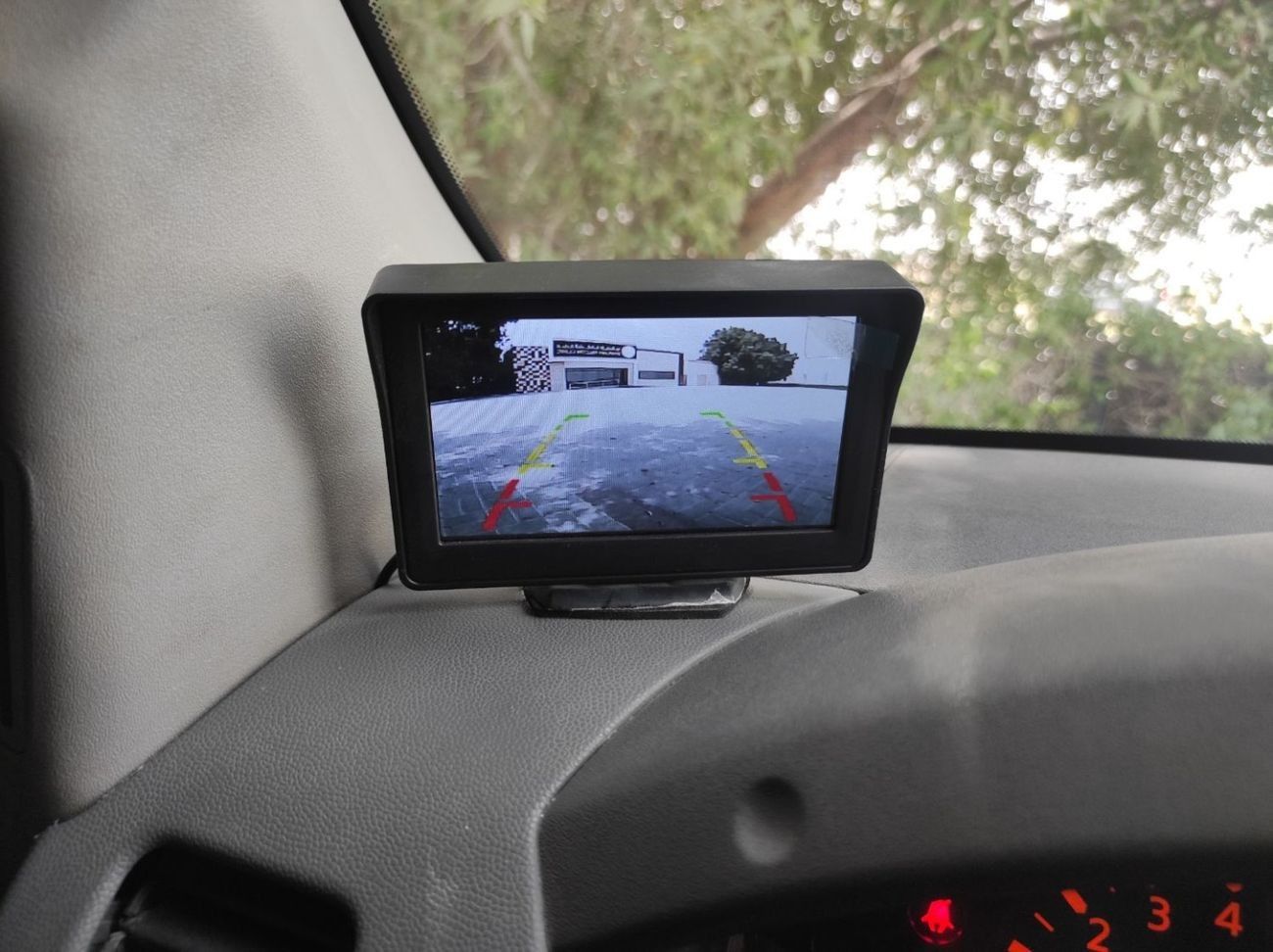 Nissan XTerra S 4.0L Nissan X-Terra 2013 Gcc full automatic