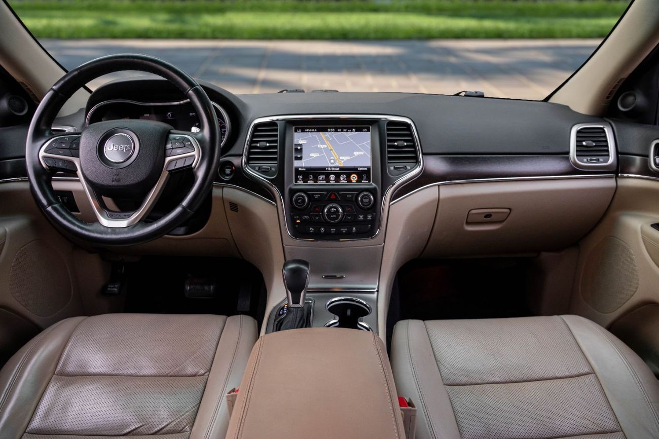 جيب جراند شيروكي Limited V6 | 1,188 P.M (4 Years)⁣ | 0% Downpayment | Pristine Condition!