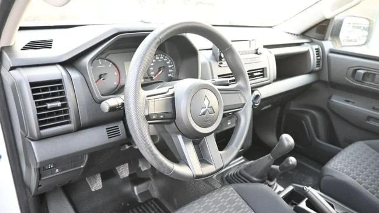 Mitsubishi L200 GL L200 SC MT 2.4 Diesel 2026