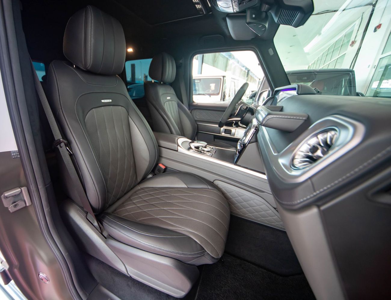 Mercedes-Benz G 63 AMG Std 4.0L